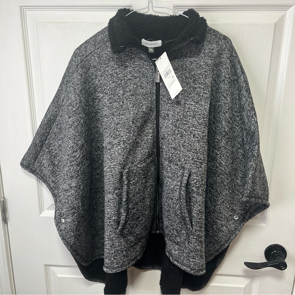 NWT - Calvin Klein Cape Poncho Jacket One Size Gray/Black